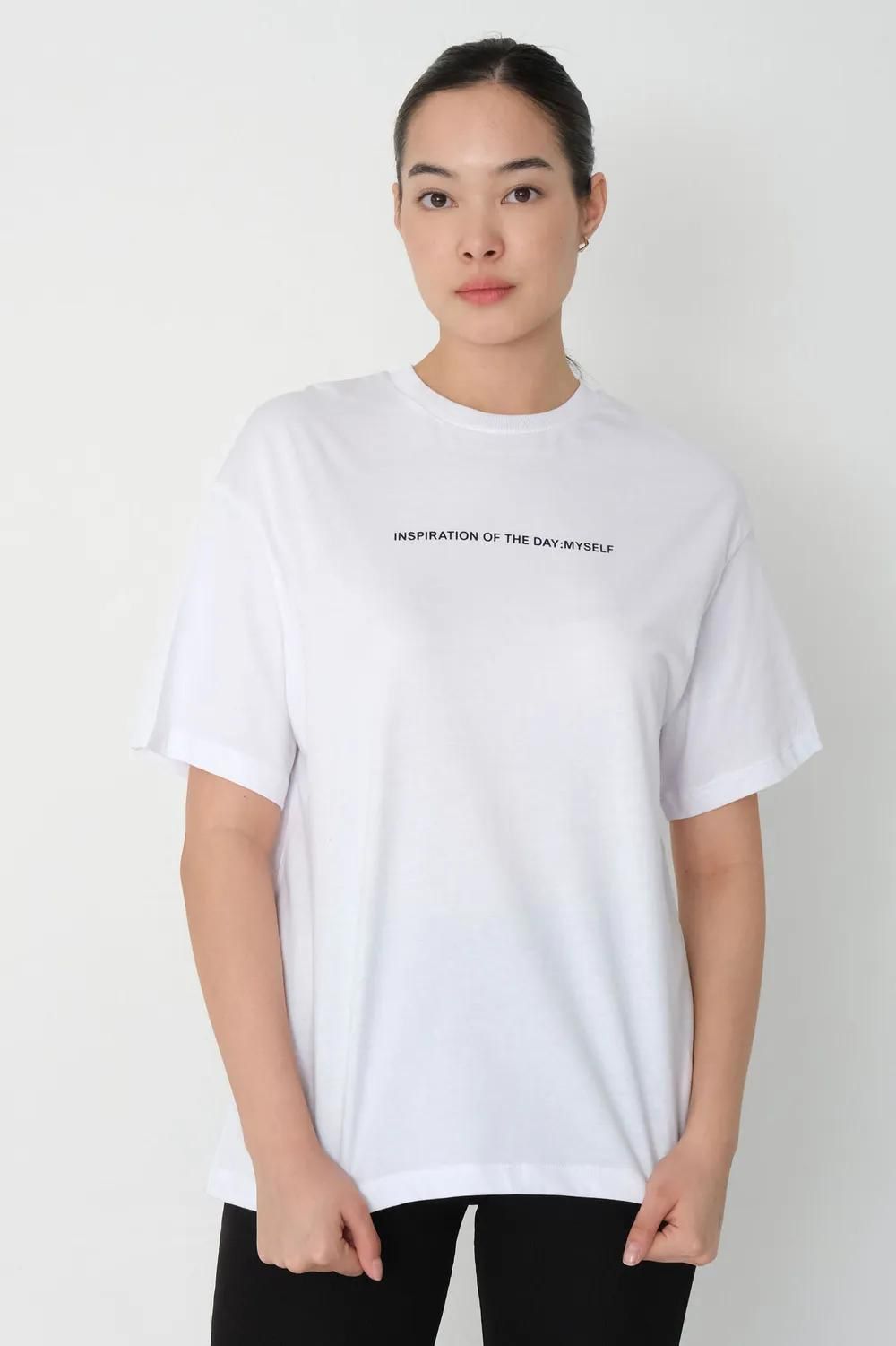 toptan-bayan-giyim-merter-toptan-tekstil-imalatcilari-wholesale-womens-clothing-tisort-t-shirt-crop-inspiration-baskili